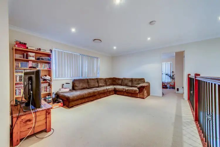 Fifth view of Homely house listing, 8 Lomond Place, Parkinson QLD 4115