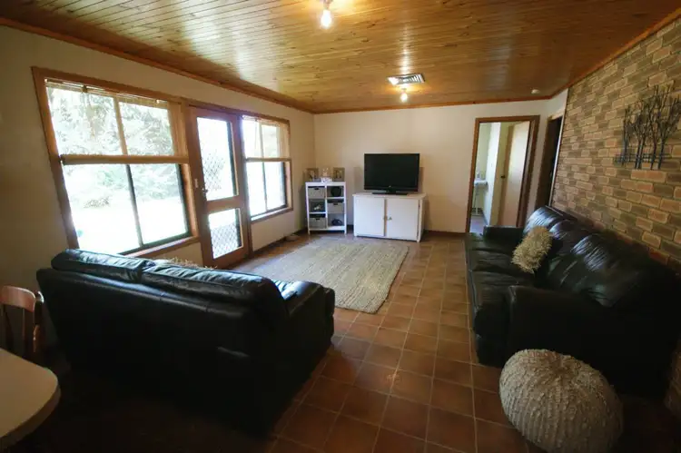 Third view of Homely house listing, 6 Taabinga Crt, Deniliquin NSW 2710