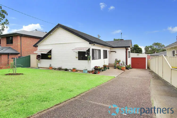 11 Mera Street, Guildford NSW 2161