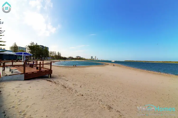 1/30 Proud Street, Labrador QLD 4215