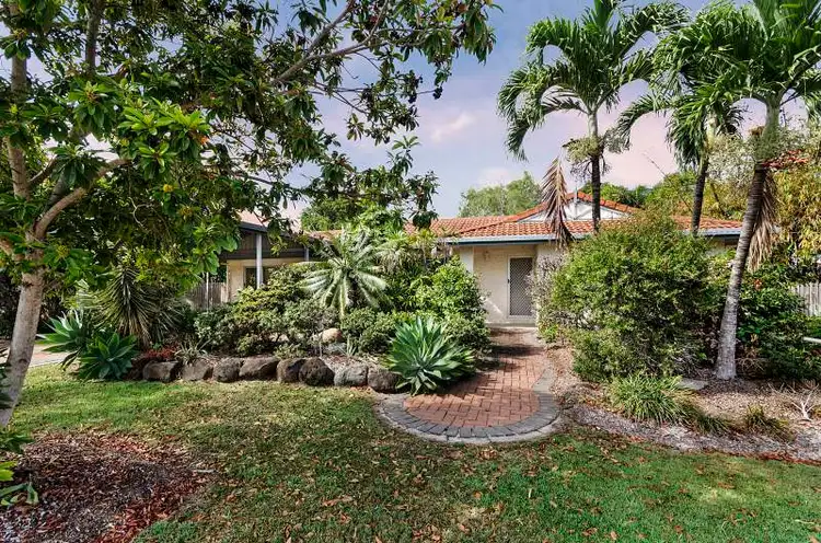 1 Rio Court, Rasmussen QLD 4815