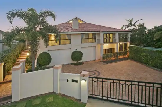 Main view of Homely house listing, 9 Hopetoun Close, Carindale QLD 4152