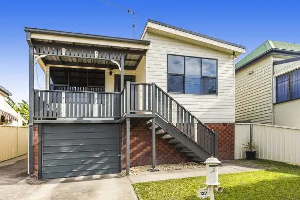 127 Young Road, Lambton NSW 2299