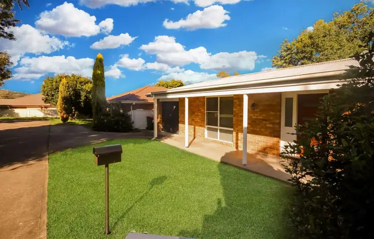2 Heffron Close, Scone NSW 2337
