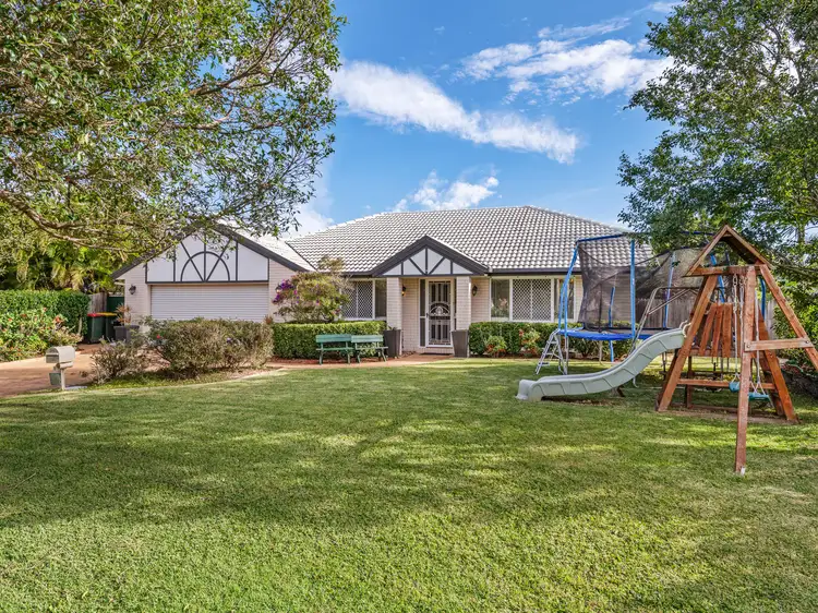 17 Michelangelo Crescent, Mackenzie QLD 4156