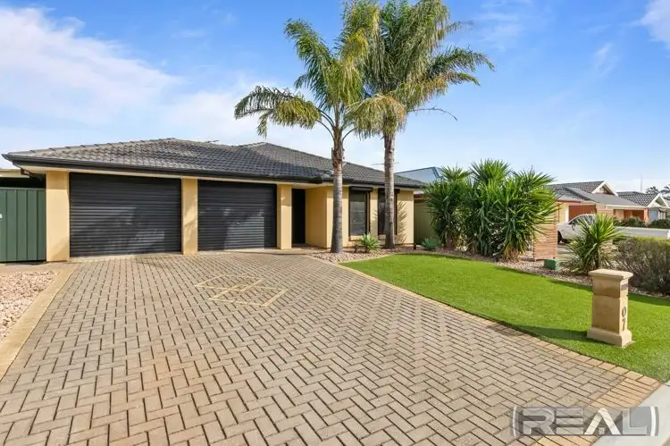 Second view of Homely house listing, 7 Lumsden Court, Evanston Park SA 5116