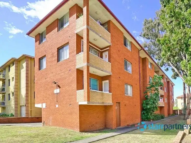 2/28 Nagle Street, Liverpool NSW 2170