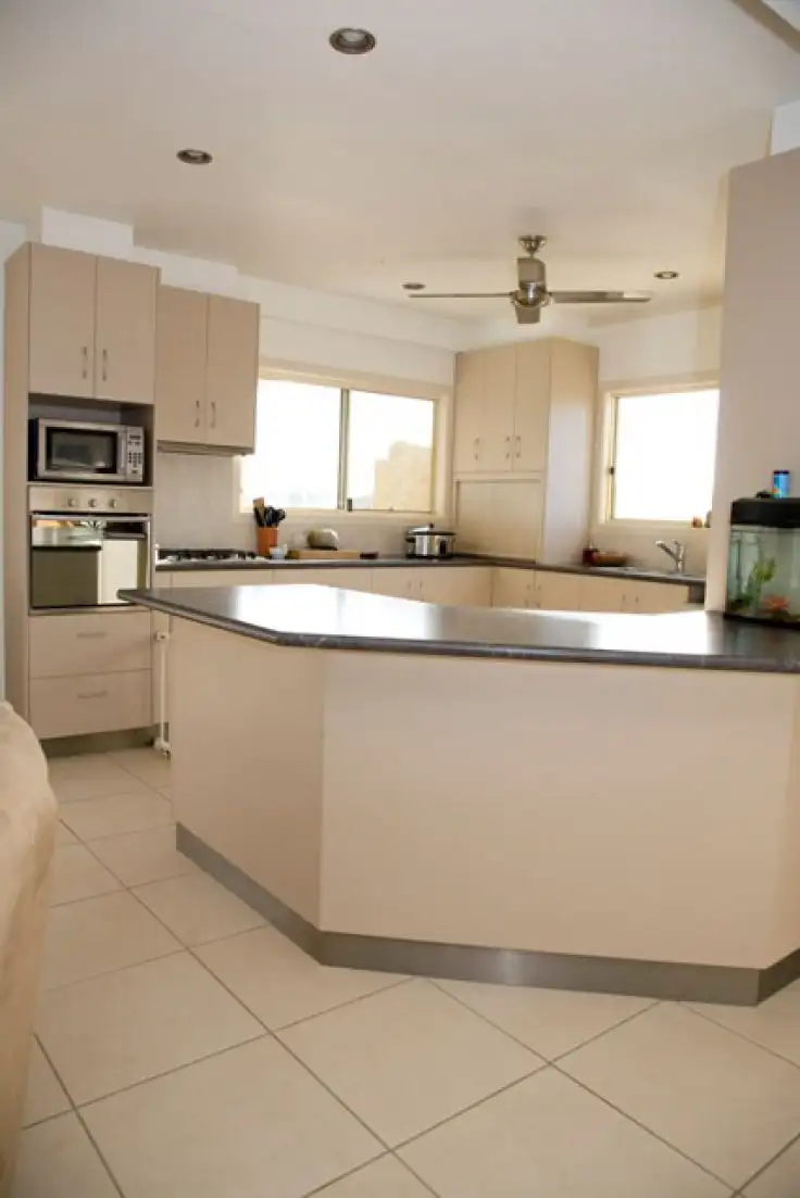 Sixth view of Homely house listing, 18 CARLISLE CRESCENT, Bloomsbury QLD 4799