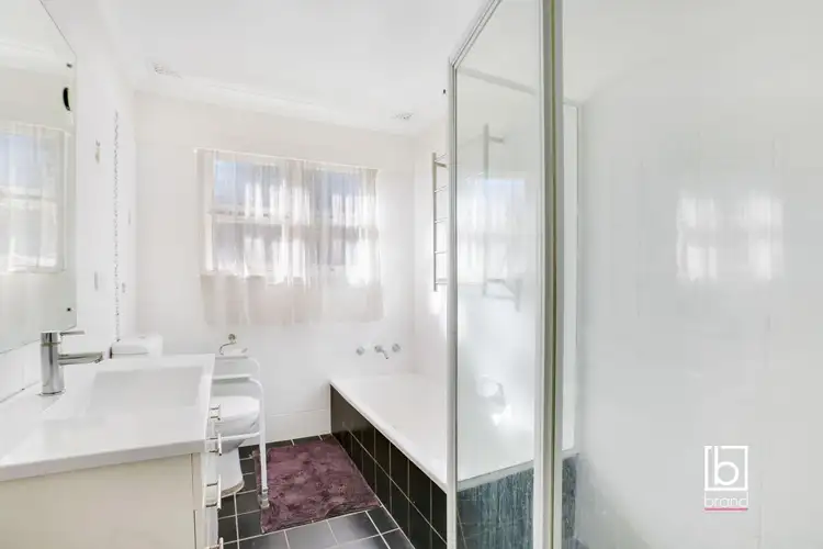 Fifth view of Homely house listing, 24 Noela Place, Budgewoi NSW 2262