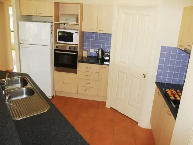 Third view of Homely house listing, 8 Glen Court, Hallidays Point NSW 2430