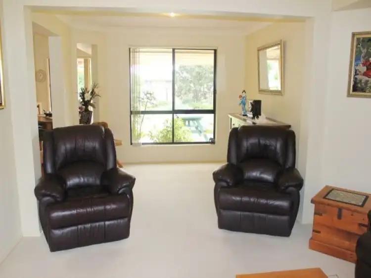 Fifth view of Homely house listing, 8 Glen Court, Hallidays Point NSW 2430