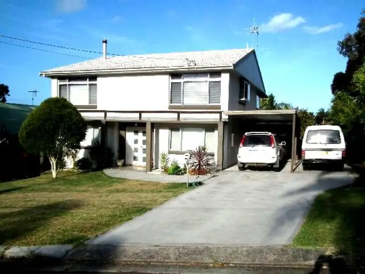 6 Sapphire Parade, Diamond Beach NSW 2430