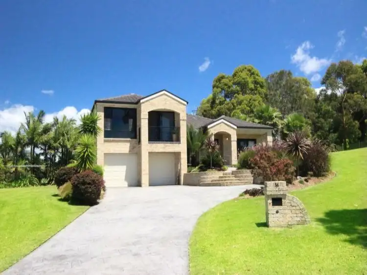 14 Head land Dr, Hallidays Point NSW 2430