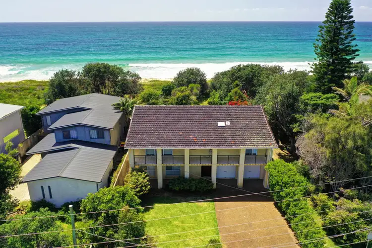 Second view of Homely house listing, 5 Jubilee Parade, Diamond Beach NSW 2430