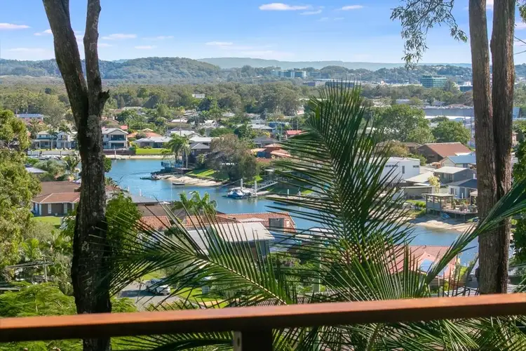 10 Leeward Terrace, Tweed Heads NSW 2485
