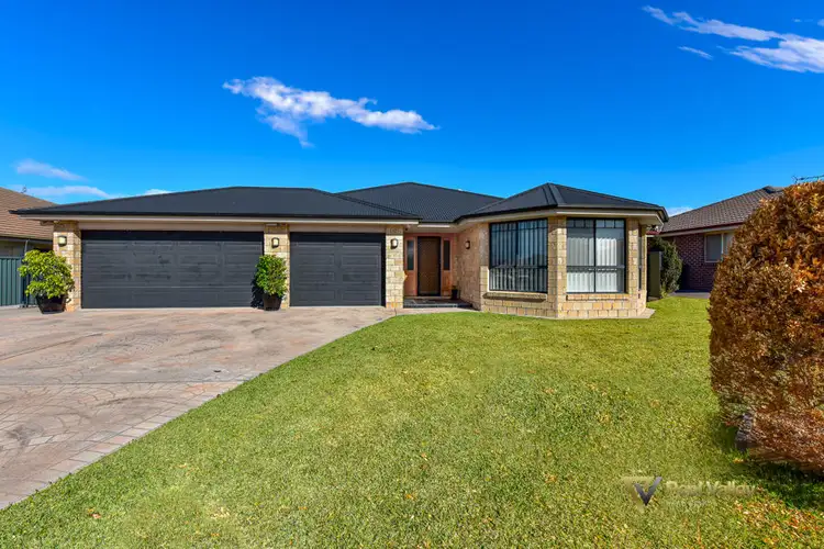 28 Warwick Road, Tamworth NSW 2340