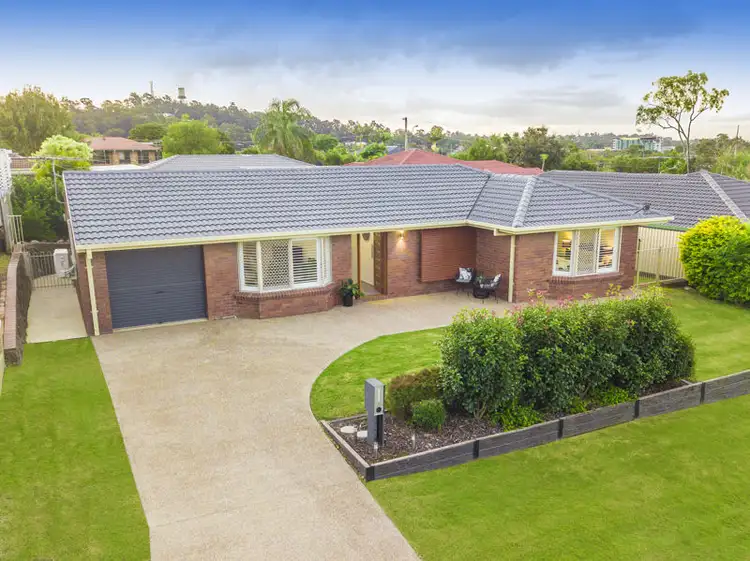 17 Chowchilla Street, Albany Creek QLD 4035