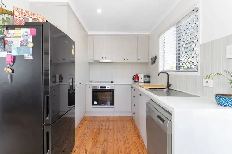 Third view of Homely house listing, 6 Karri Court, Beaconsfield QLD 4740