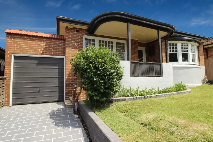 38 Woodstock Street, Mayfield NSW 2304