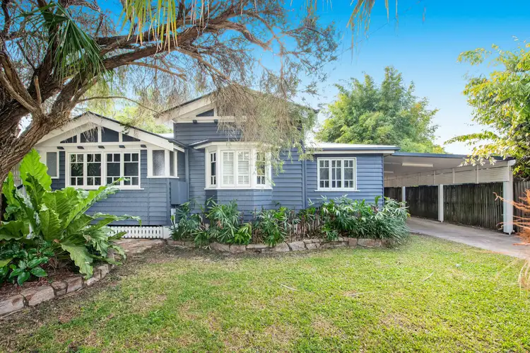 10 Taylor Street, West Mackay QLD 4740