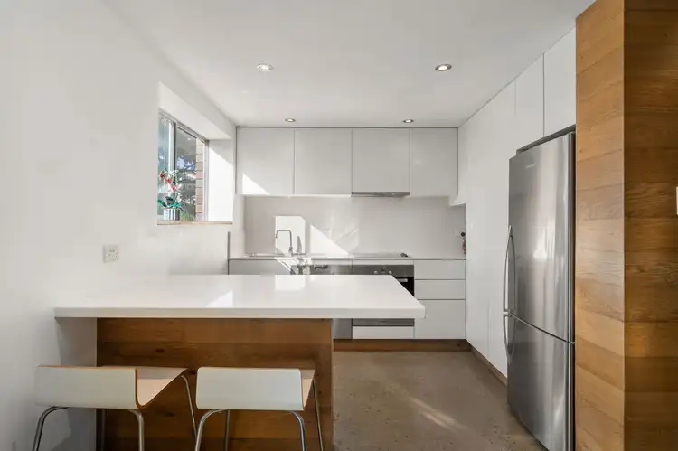2/131 Riding Road, Hawthorne QLD 4171
