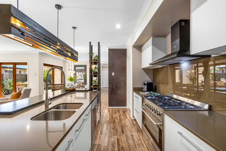 Second view of Homely house listing, 39 Parkview Dr, Little Mountain QLD 4551