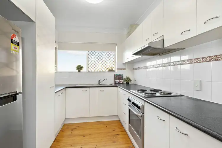 6/12 East Street, Camp Hill QLD 4152