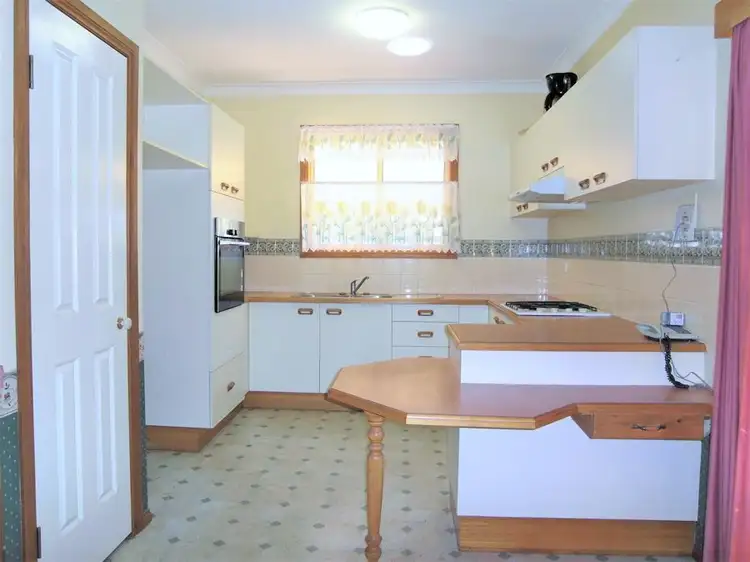Fifth view of Homely house listing, 3 Giltrow Court, Darling Heights QLD 4350