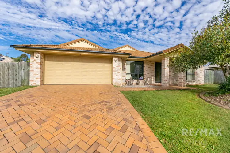 3 Hedley Drive, Woolmar QLD 4515