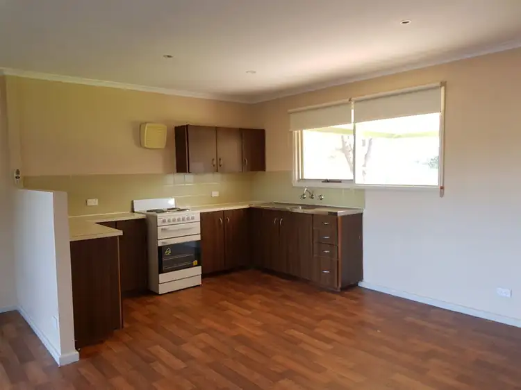 Fourth view of Homely house listing, 5 Lorikeet Court, Murray Bridge SA 5253