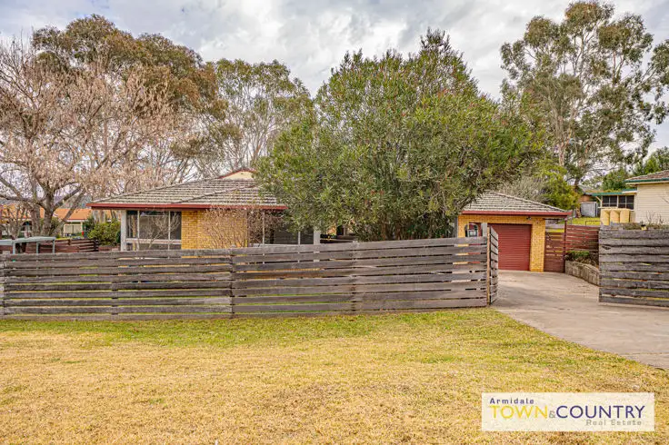 20 Glass Street, Armidale NSW 2350
