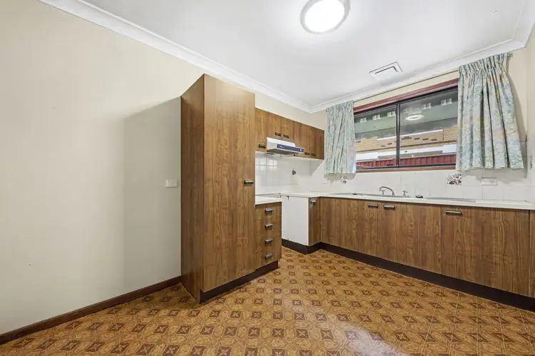 Third view of Homely villa listing, 5/68-70 The Esplanade, Guildford NSW 2161