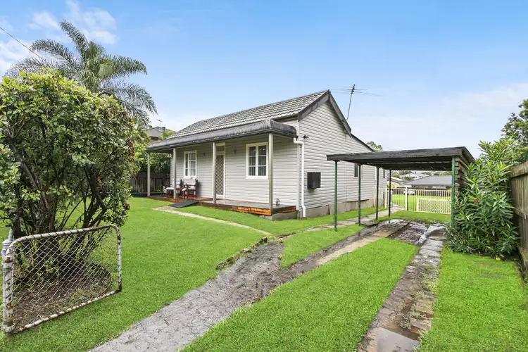 35 Chamberlain Road, Guildford NSW 2161