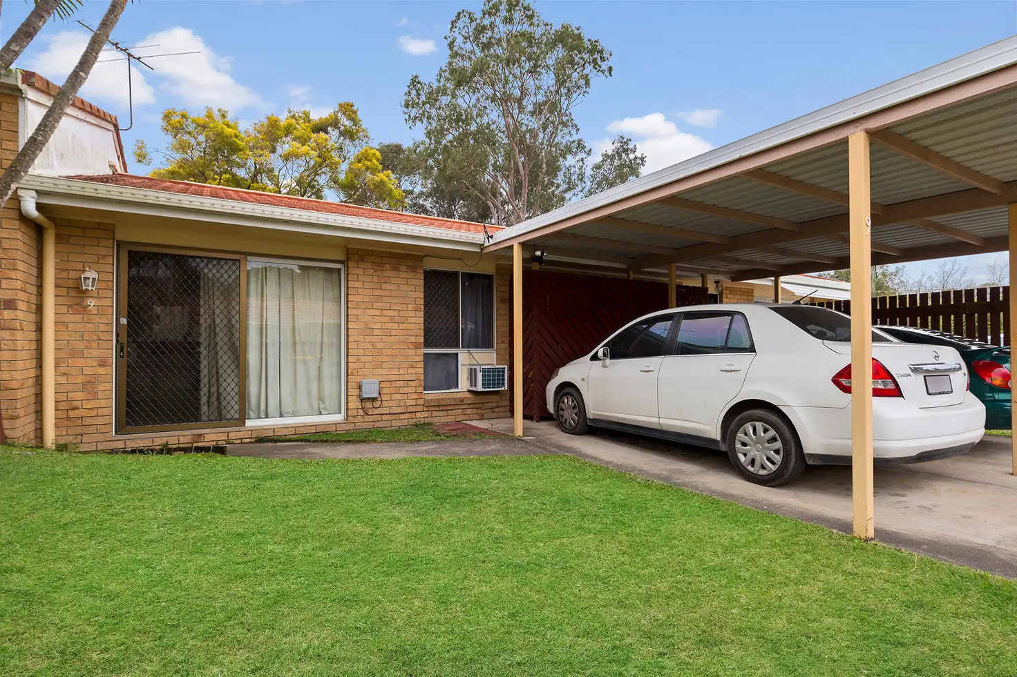 Main view of Homely townhouse listing, 9/94 Queens Road, Slacks Creek QLD 4127