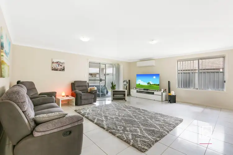 Second view of Homely house listing, 7 Kelman Drive, Cliftleigh NSW 2321