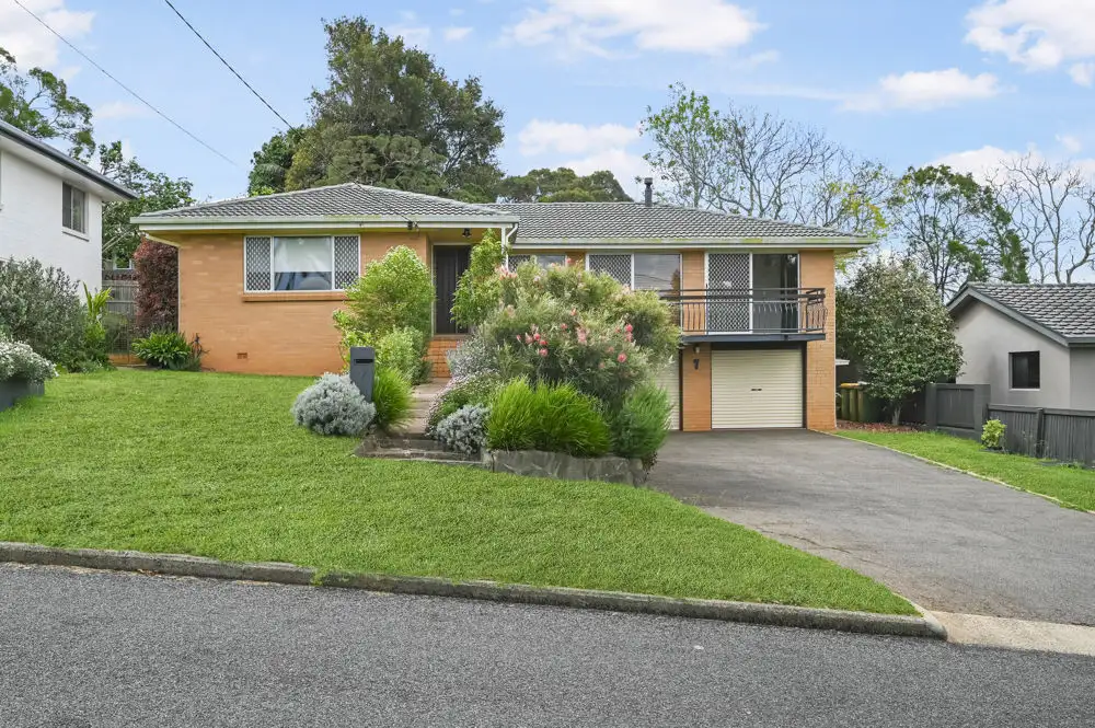 Main view of Homely house listing, 7 Barrymount Crescent, Mount Lofty QLD 4350