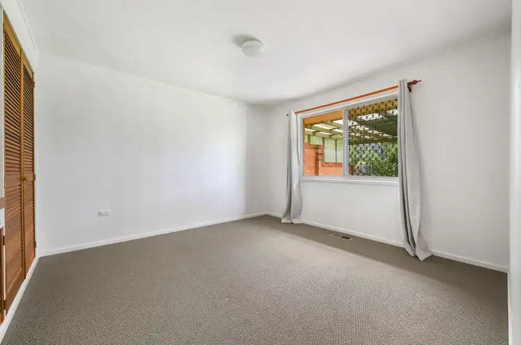 Sixth view of Homely house listing, 7 Barrymount Crescent, Mount Lofty QLD 4350