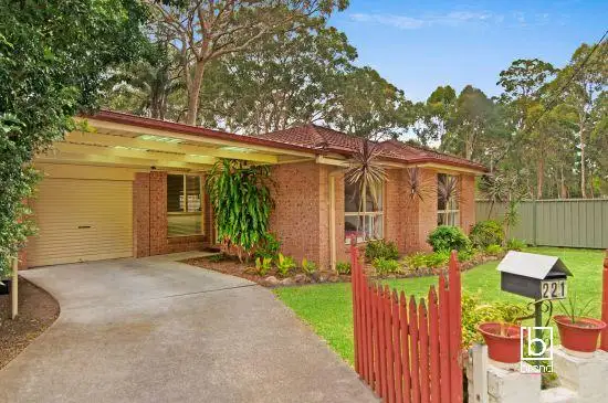 221 Tall Timbers Road, Chain Valley Bay NSW 2259