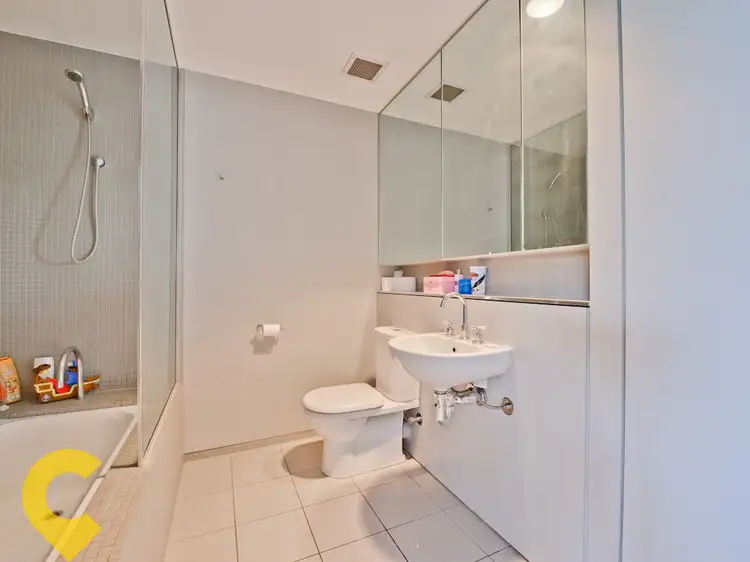 Fifth view of Homely apartment listing, 217/38 Skyring Terrace, Teneriffe QLD 4005