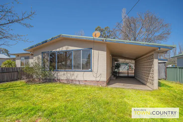 32 Enid Street, Armidale NSW 2350