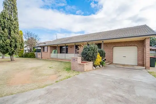 Main view of Homely house listing, 2 Kuloomba Street, Tamworth NSW 2340