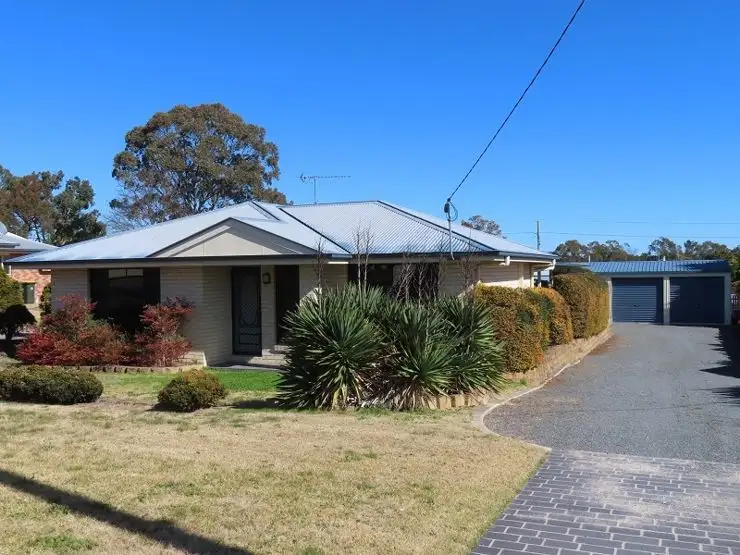 Main view of Homely house listing, 10 Barton Street, Stanthorpe QLD 4380