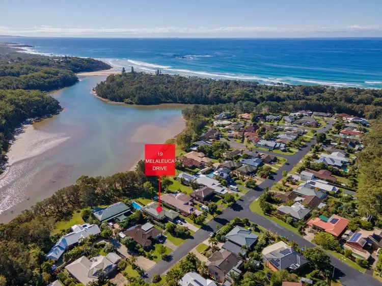 19 Melaleuca Avenue, Woolgoolga NSW 2456