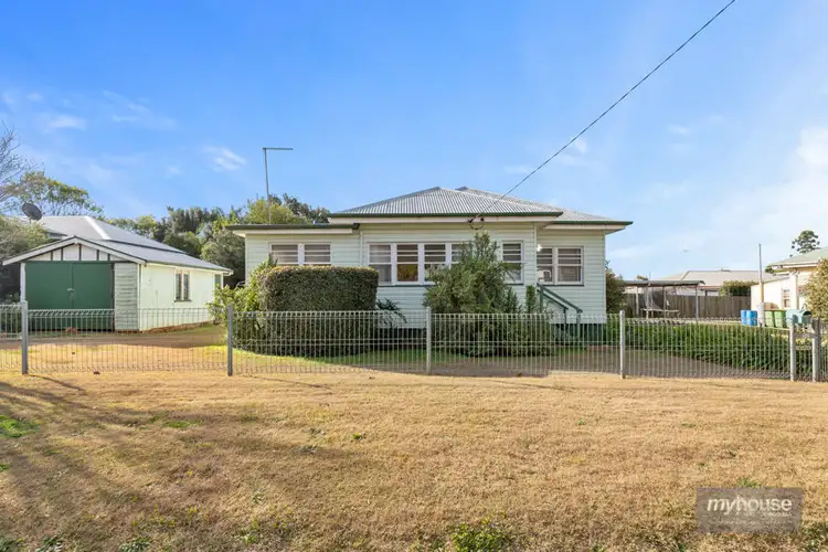 9 Victory Street, Newtown QLD 4350