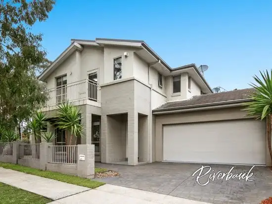 2 Bishop Avenue, Pemulwuy NSW 2145