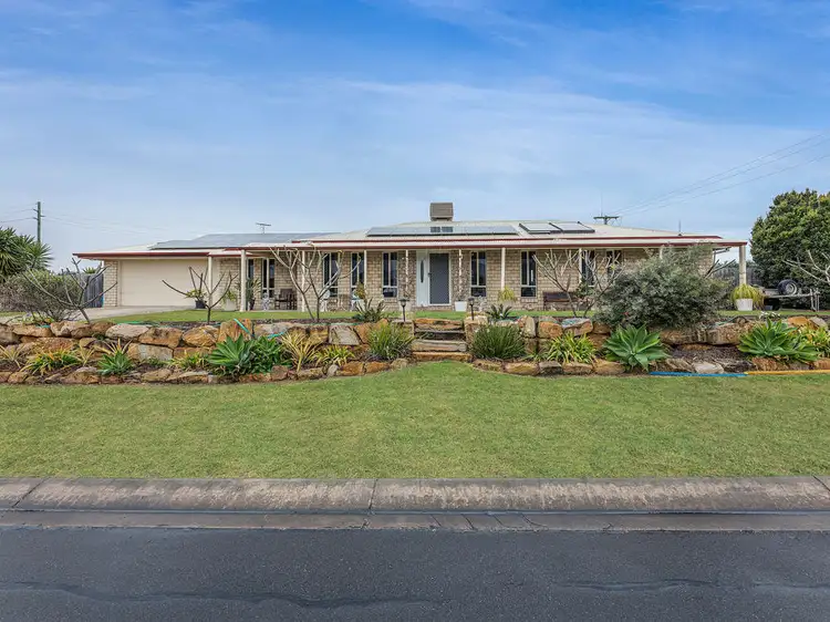 1 Petal Place, Yamanto QLD 4305