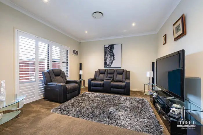 Fifth view of Homely house listing, 2 Cordia Close, Redland Bay QLD 4165