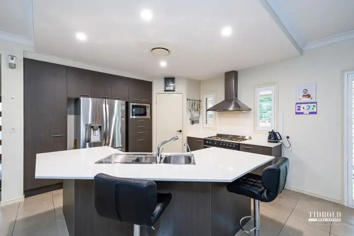 Sixth view of Homely house listing, 2 Cordia Close, Redland Bay QLD 4165