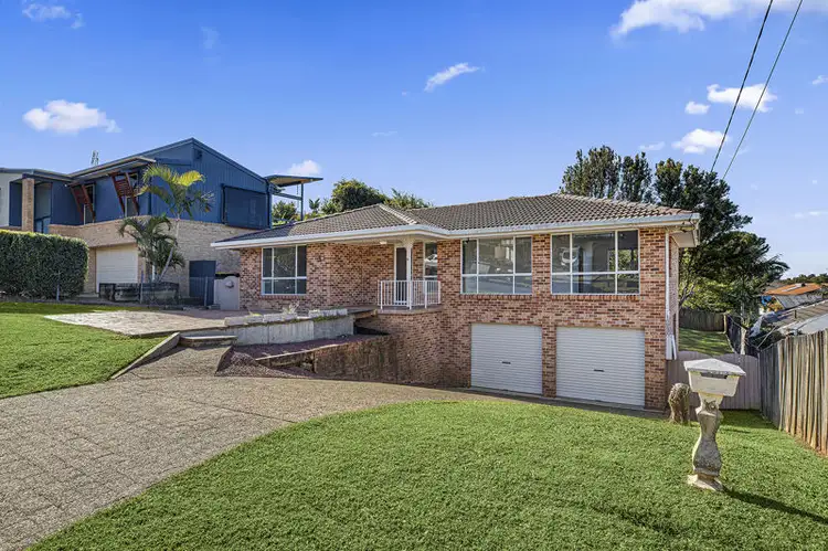 16 Ramornie Dr, Toormina NSW 2452