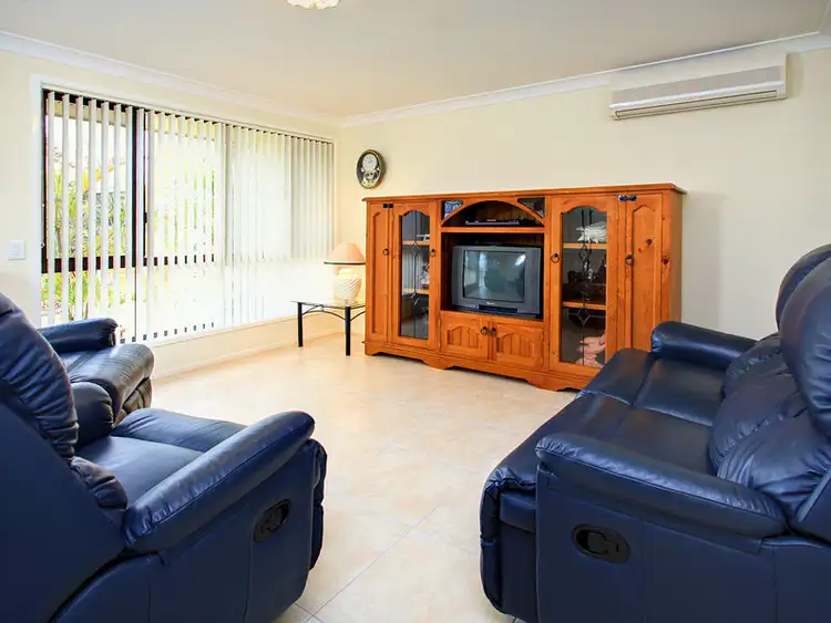 Sixth view of Homely house listing, 17 James Cash Court, Albany Creek QLD 4035